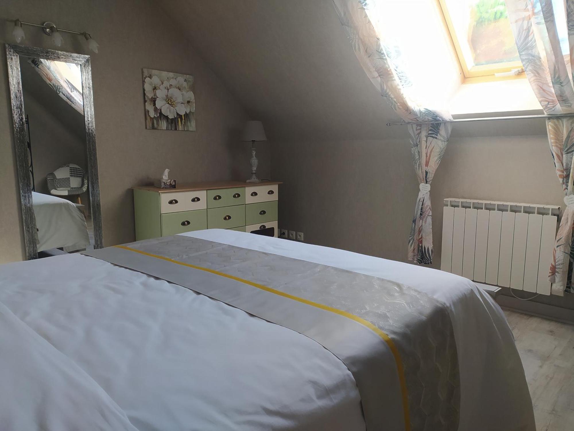 Des Roux Et Des Pious Suite De 35 A 60 M2 Et 3 Chambres Pour Groupe De 2 A 6 Personnes Civray-de-Touraine Eksteriør billede