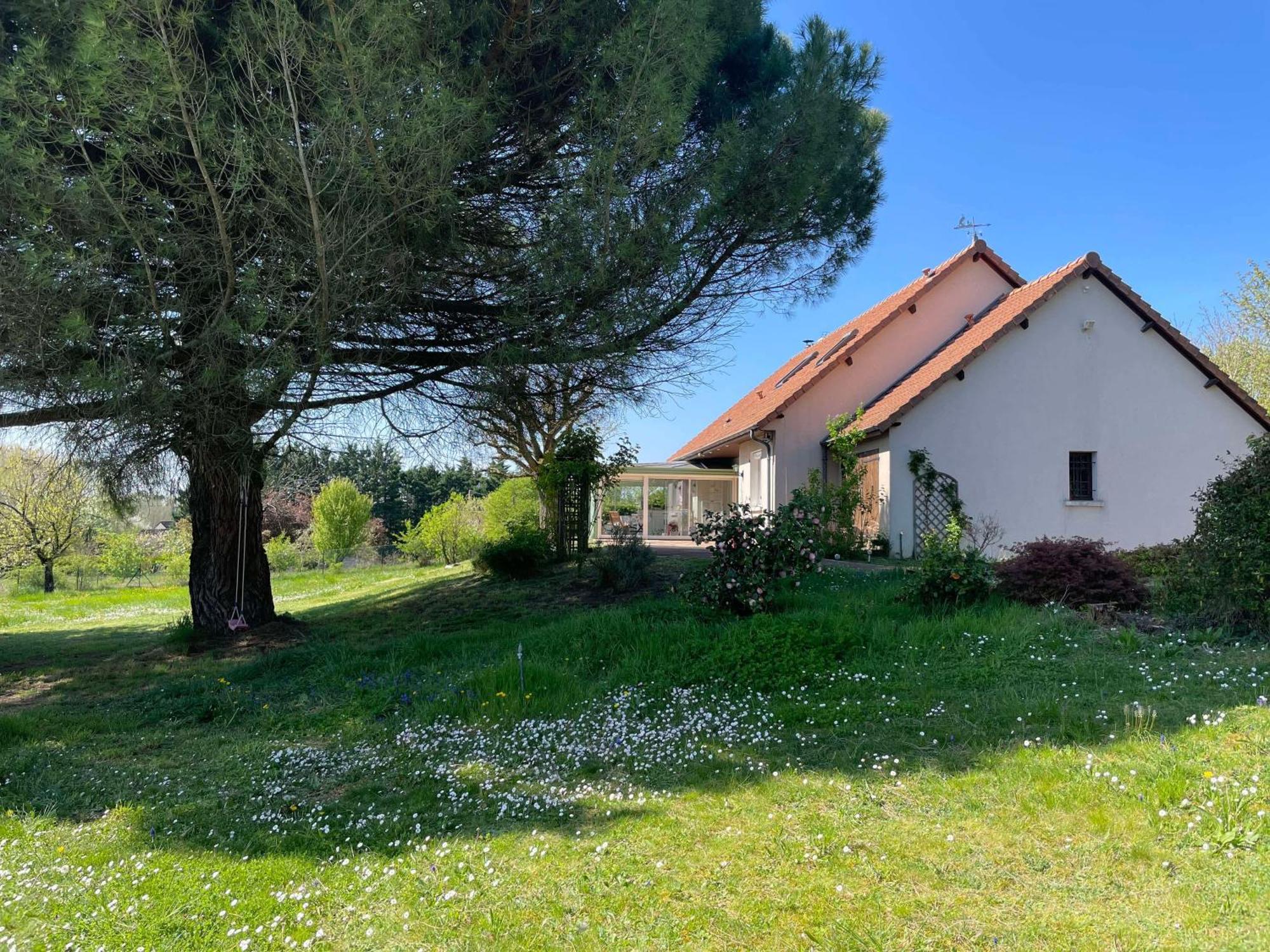 Des Roux Et Des Pious Suite De 35 A 60 M2 Et 3 Chambres Pour Groupe De 2 A 6 Personnes Civray-de-Touraine Eksteriør billede